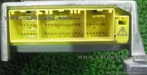 Photo of 2004 Toyota Alphard