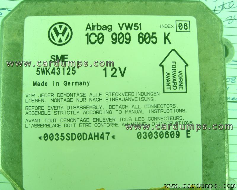 Volkswagen Polo airbag 68HC908AZ32 1C0 909 605 K